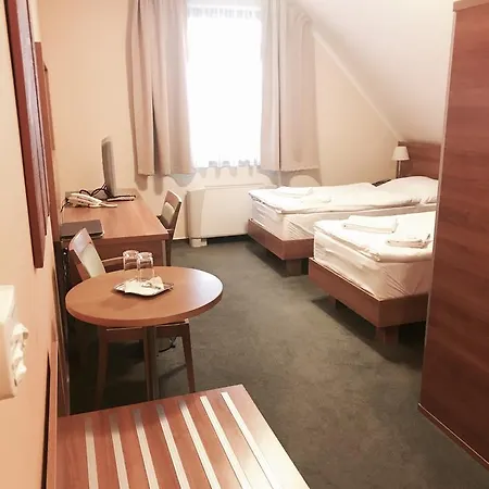 Hotel Karpaty Senica