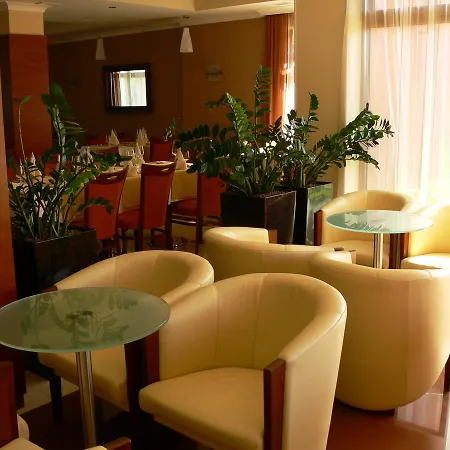 Karpaty Hotel