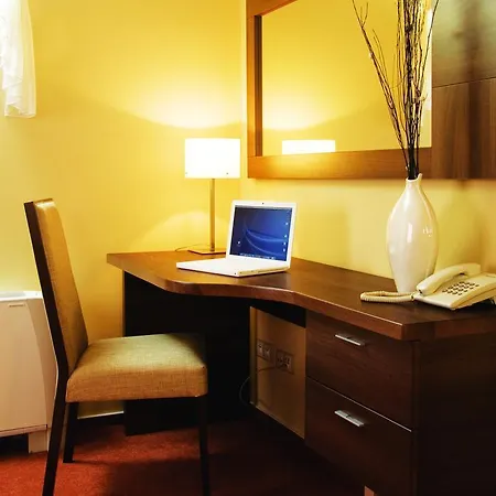 Karpaty Hotel 4*